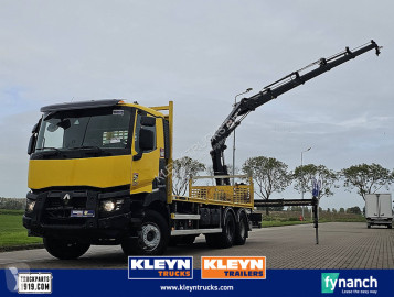 Renault crane truck