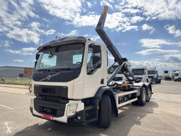 Volvo hook arm system truck