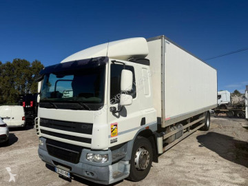 DAF box truck