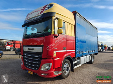 DAF XF 450 FA 4x2 SuperSpacecab Euro6C - Curtain-sided Box 6m - Aluminium Sideboards - Towing Hook - Stand-alone Air Conditioning - SmartTachoV2 truck