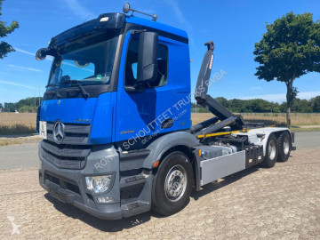 Lastbil flerecontainere Mercedes