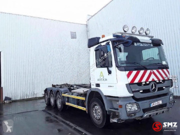 MercedesActros3241