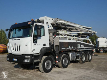 Kamion čerpadlo na beton Astra