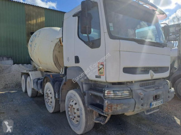 Lastbil beton cementmixer Renault