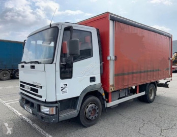 Kamion Iveco Tector