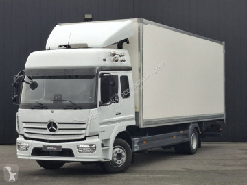 Mercedes box truck