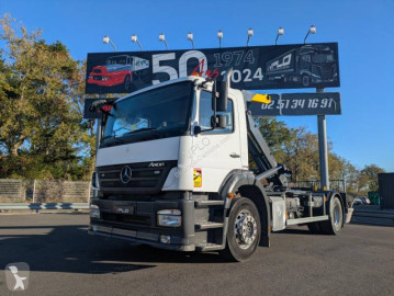 Lastbil flerecontainere Mercedes