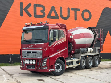 Kamion beton frézovací stroj / míchačka Volvo