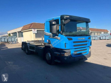 Scania billenőplató teherautó