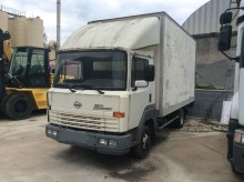Ciężarówka furgon Nissan Eco T.100
