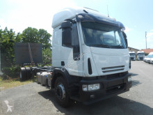 Camion châssis Iveco Eurocargo 180E28