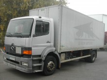 MercedesAtego1823