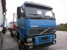 Camion plateau standard Volvo FH12 420
