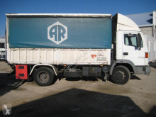 Camion Nissan Atleon 210 plateau standard occasion