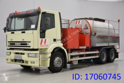Camión cisterna Iveco Eurocargo