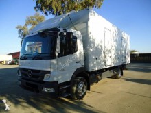Camión furgón Mercedes Atego 1222