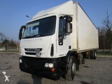 Teherautó Iveco Eurocargo használt furgon