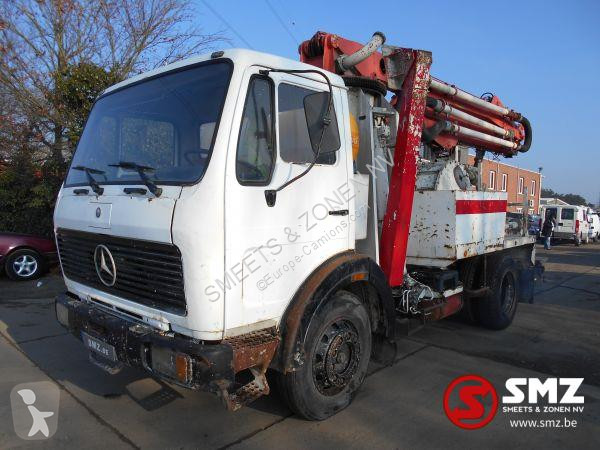 Voir les photos Camion Mercedes 1213