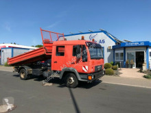 MAN three-way side tipper truck LE 2000 8.220 Dreiseitenkipper 2x AHK