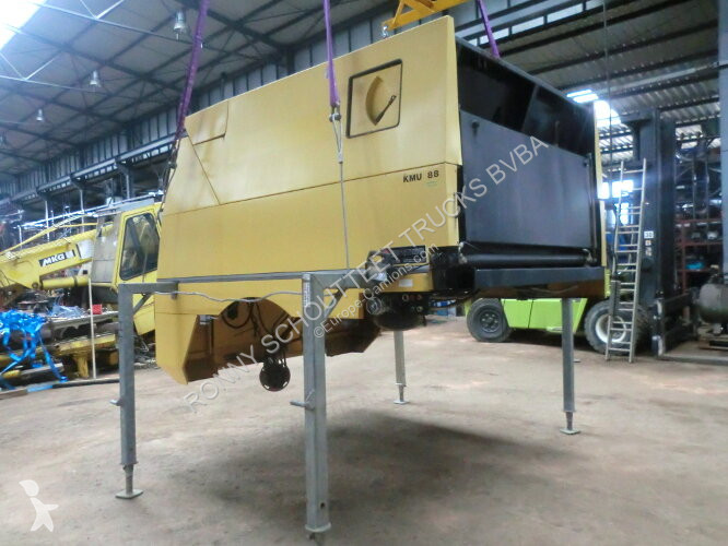 Camion Unimog AUGL Kehrmaschine KMU88H AUGL...