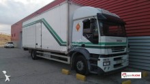 Camión furgón Iveco Stralis AT 190 S 43