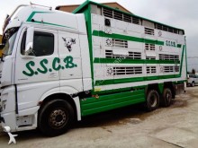 Camião transporte de animais Mercedes Actros 2560