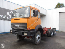Camion châssis Iveco Turbostar