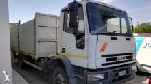 Camião Iveco chassis usado