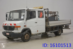 Camion plateau Mercedes Vario