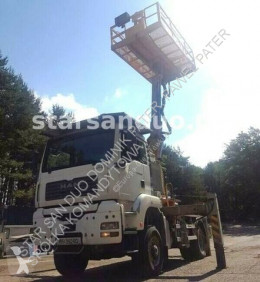 Kamion MAN TGA 18.310 4x4 AMV Platform 360 1000kg gondola použitý
