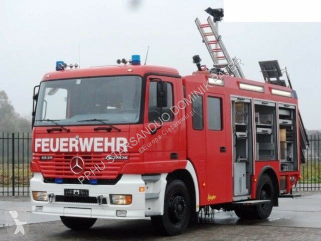 Voir les photos Camion Mercedes ACTROS 1835 Feuerwehr 2080 L Fire Unit