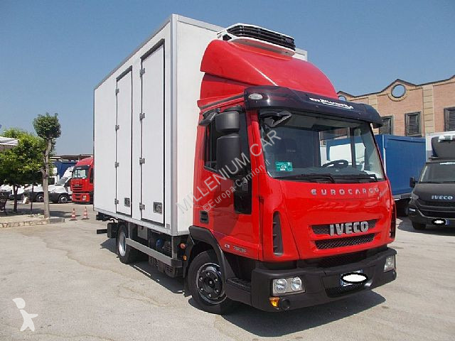 Voir les photos Camion Iveco Eurocargo 75 E 18
