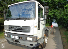 Camión Volvo FL 19.250 MANUAL KLIMA ADR RAMA