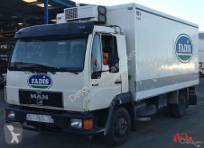 Camião frigorífico MAN 153