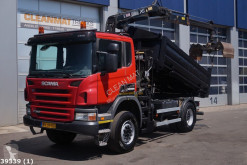 Camion ribaltabile trilaterale Scania P 340