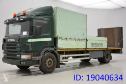 Camion plateau Scania P