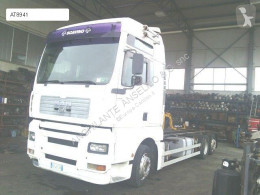 Camión portacontenedores MAN TGA 26.410 XXL