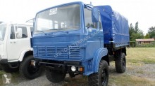 Camion militar(a) Renault TRM 2000