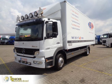 Camión Mercedes Atego 1228 furgón usado