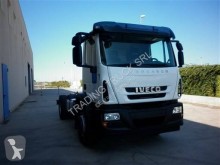 Camión Iveco Eurocargo chasis usado