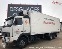 Kamión betonárske zariadenie domiešavač Volvo FH12