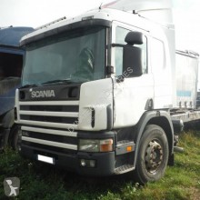 Scania L LKW verunglückter Fahrgestell
