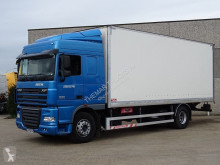 Camion fourgon DAF XF105