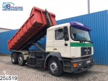 Camion polybenne MAN 26.403