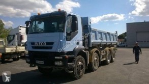 Teherautó Iveco Trakker 340 T 41 használt hátra és egy oldalra billenő kocsi