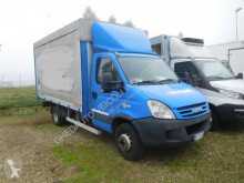 Camion fourgon Iveco Daily 65C15