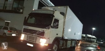 Volvo furgon teherautó FM 330