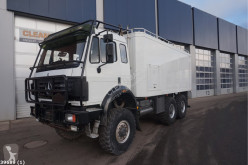 Ciężarówka furgon używana Mercedes AK