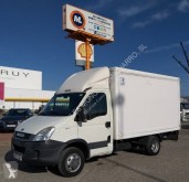Camion isotherme Iveco Daily 35C11