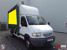 Veicolo commerciale cassonato grande volume Renault Mascott